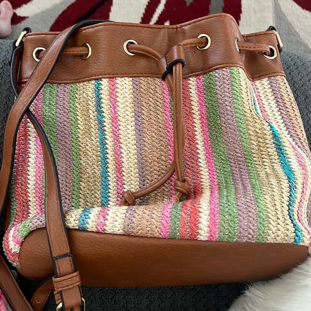 Multicolor wicker hobo drawstring